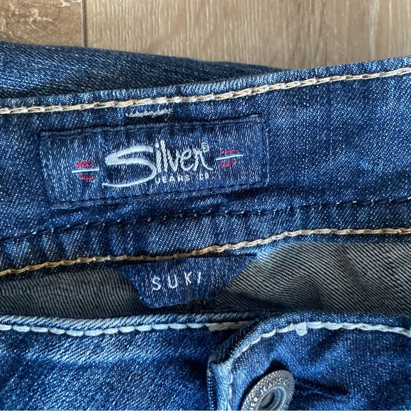 Silver Jeans Suki Mid Straight 32/32 dark wash denim - Picture 7 of 8